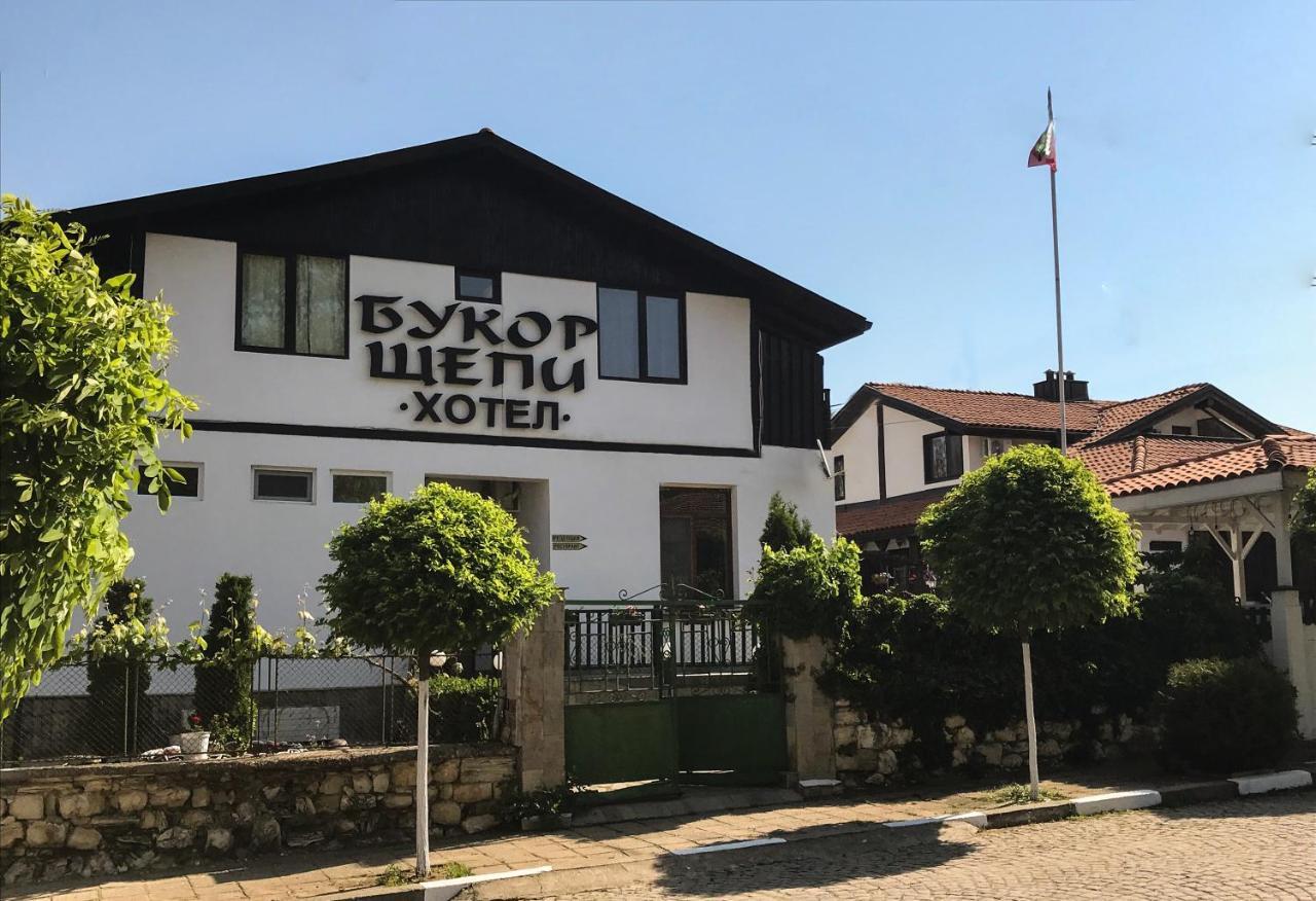 Guest House Bukor Shtepi Mandrica Luaran gambar